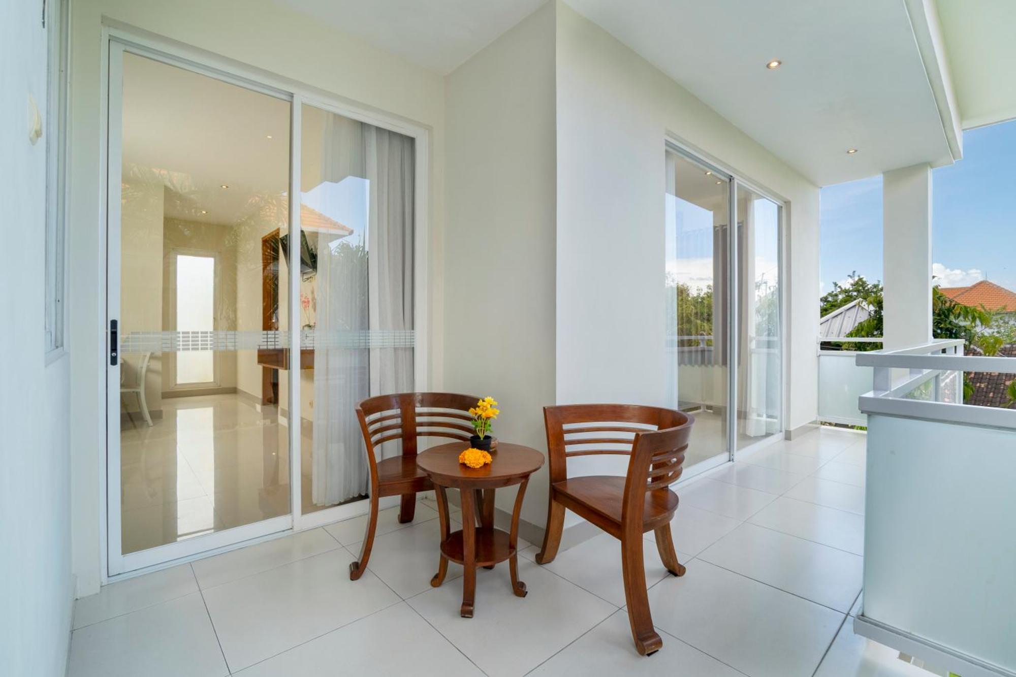 Oxy House Bali Hotel Sanur Buitenkant foto